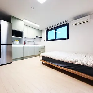Hostal Namsan Forest In Myeongdong, Seúl