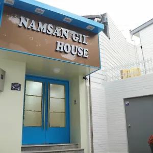 Namsan Gil House Pensjonat